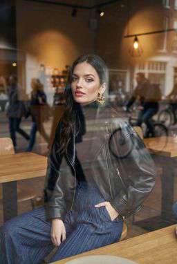 Karla Linen Leather - Sidewalk Café [VAR:0]